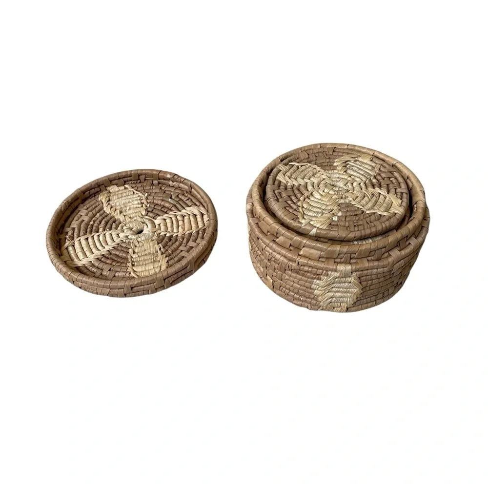 Handcrafted Brown and Tan Woven Rattan Coaster Ser